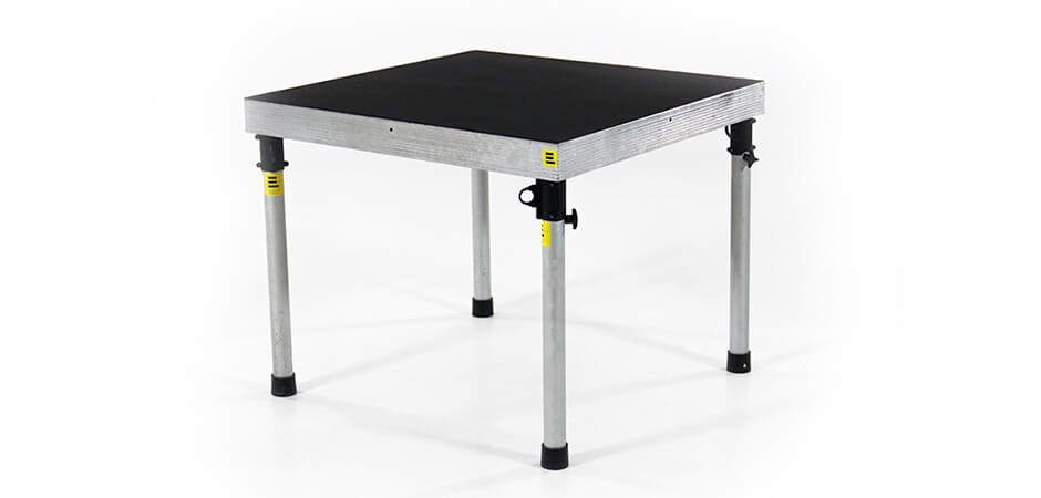 Estrados Quadrados Europac 500 com pés telescópicos